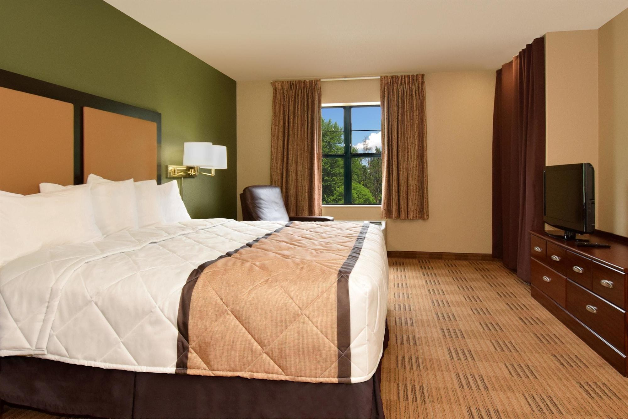Extended Stay America Suites - Long Island - Melville Eksteriør bilde