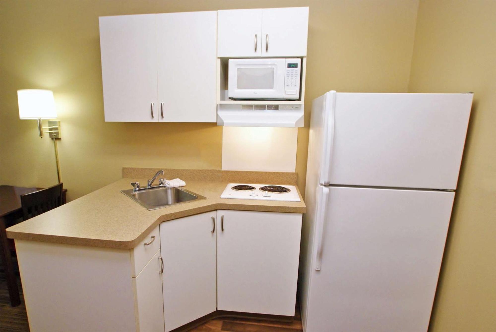 Extended Stay America Suites - Long Island - Melville Eksteriør bilde