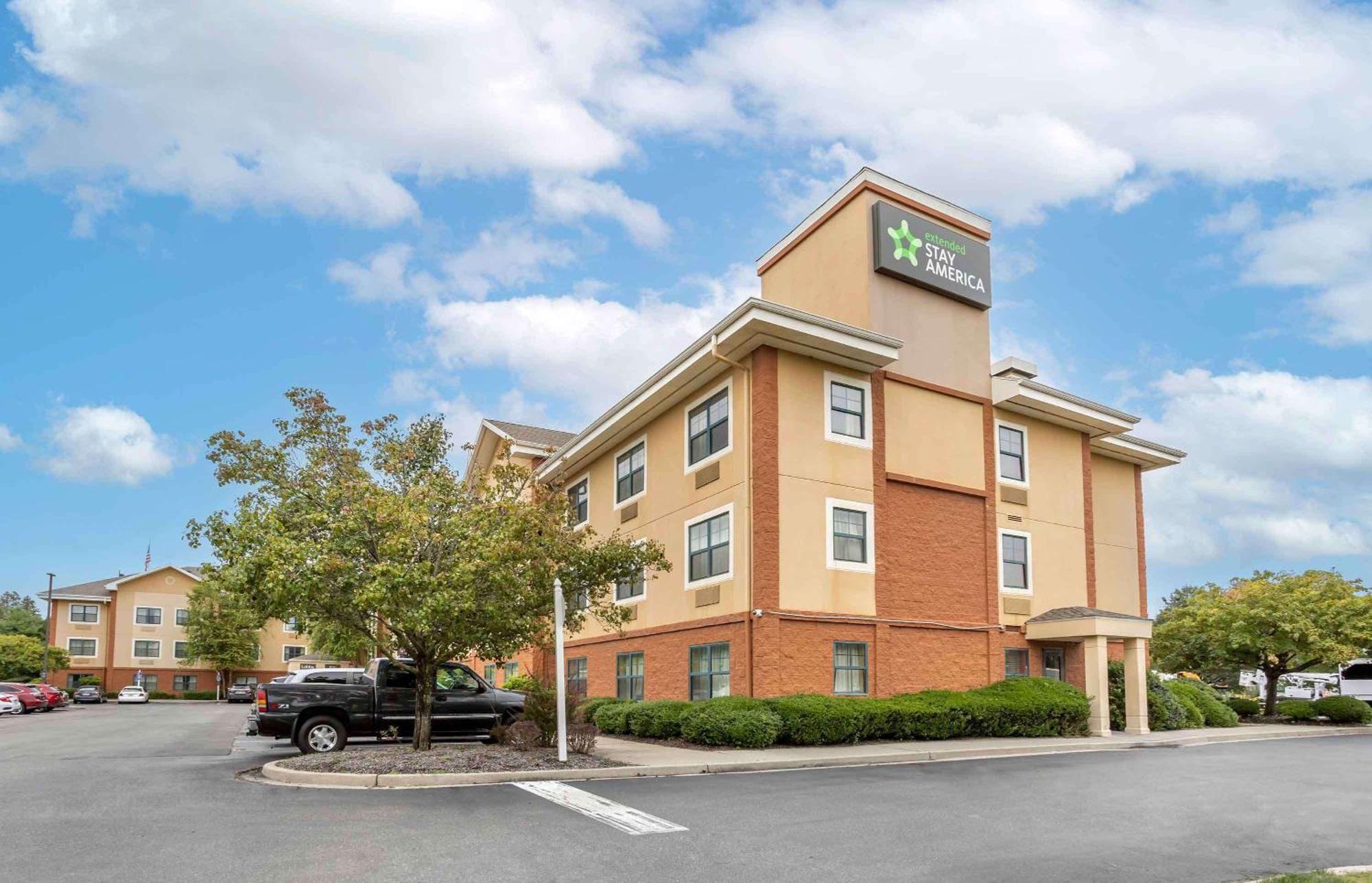 Extended Stay America Suites - Long Island - Melville Eksteriør bilde